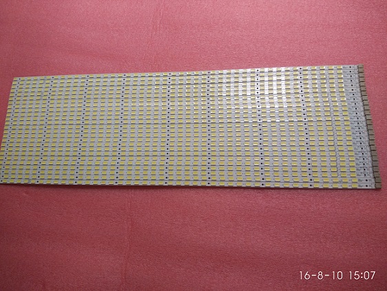 4 Pieces/lot KDL-40EX700 LK400D3LA8S LED strip SLED 090907 AE4060B RUNTK 4335TP RUNTK4335TP